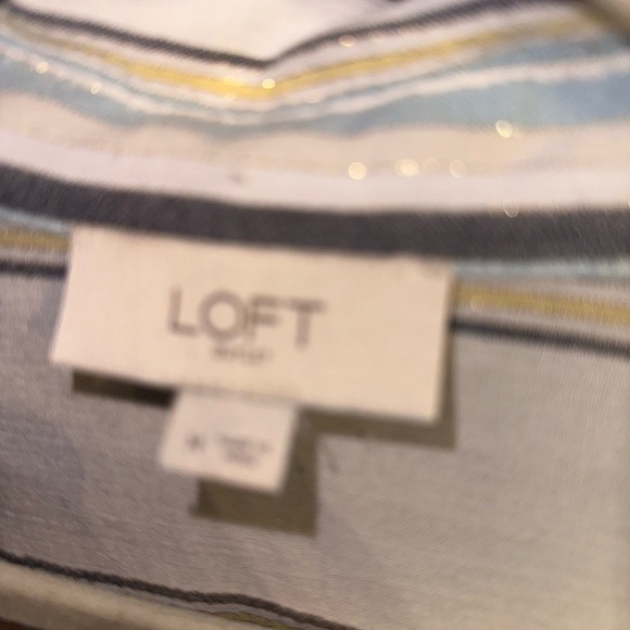 Striped Button-Up Women's Top - Picture 4 of 6